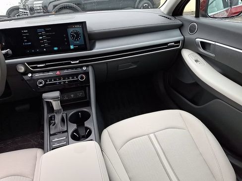 New 2026 Hyundai Sonata SE FWD image 11