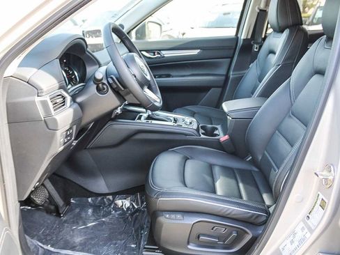 New 2025 MAZDA CX-5 AWD 2.5 S w/ Premium Plus Pkg image 19