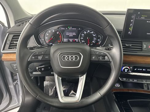 Used 2023 Audi Q5 2.0T Premium w/ Convenience Package AWD/4WD image 13
