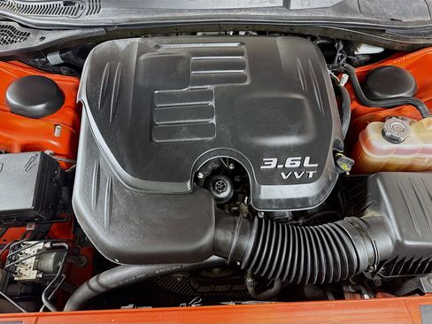 Used 2020 Dodge Challenger SXT image 37