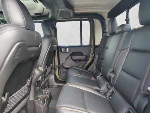 New 2026 Jeep Gladiator Mojave image 13