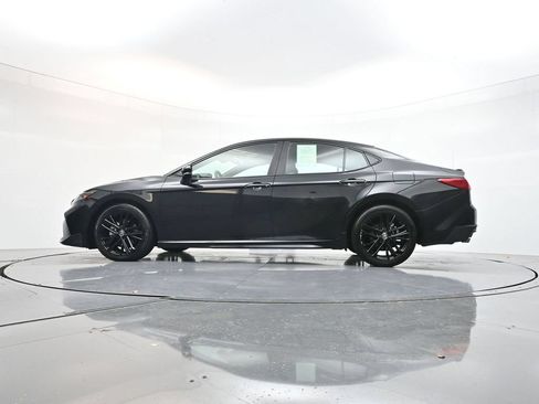 Used 2025 Toyota Camry SE FWD image 27