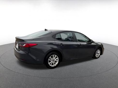 Used 2025 Toyota Camry LE image 15
