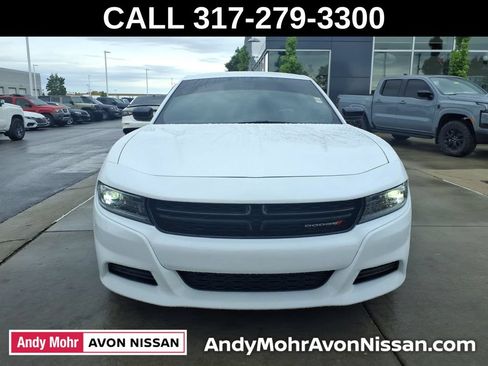 Used 2023 Dodge Charger SXT RWD image 3
