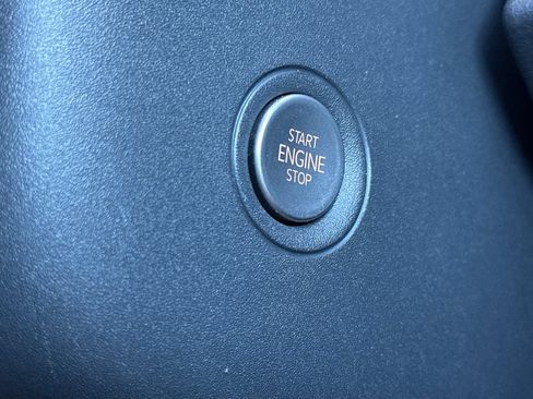 Used 2021 Volkswagen ID.4 Pro S w/ ID.4 Protection Package RWD image 20