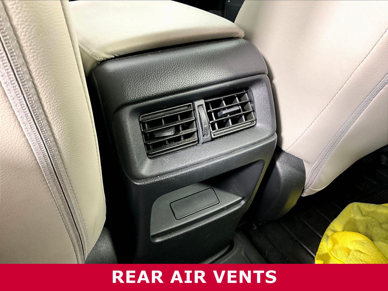 Used 2023 Honda CR-V EX-L image 10