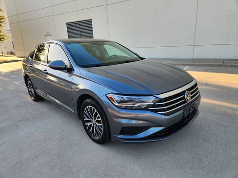 Used 2020 Volkswagen Jetta SE image 25