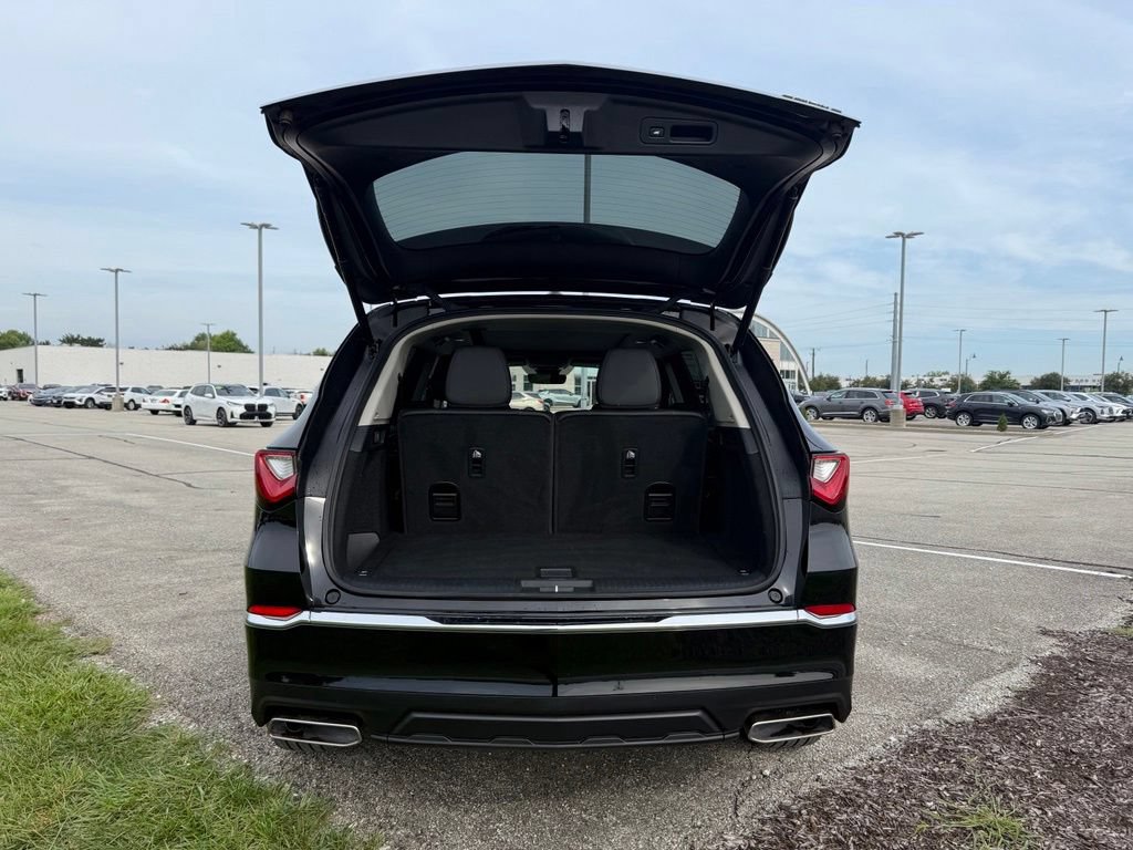 Used 2024 Acura MDX SH-AWD image 13