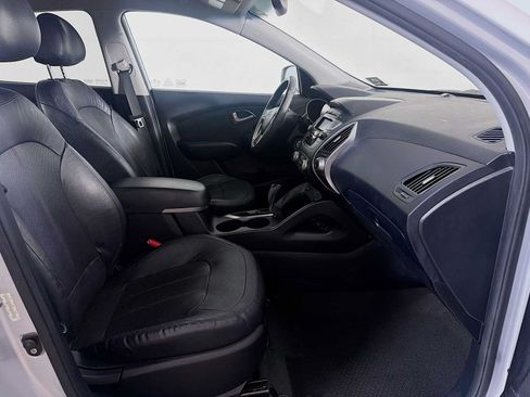 Used 2012 Hyundai Tucson Limited AWD/4WD image 22