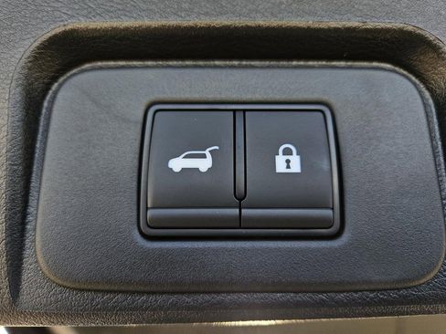 New 2026 Nissan Rogue SV image 7