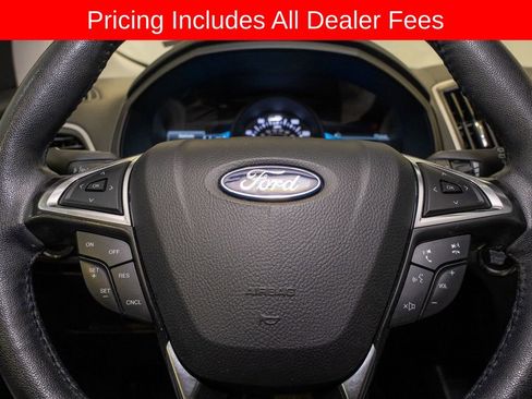 Used 2024 Ford Edge SEL AWD/4WD image 19