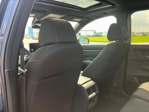Used 2025 Honda CR-V Sport image 25