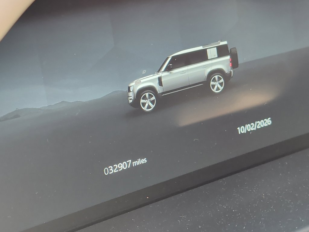Certified 2024 Land Rover Defender 110 S AWD/4WD image 9