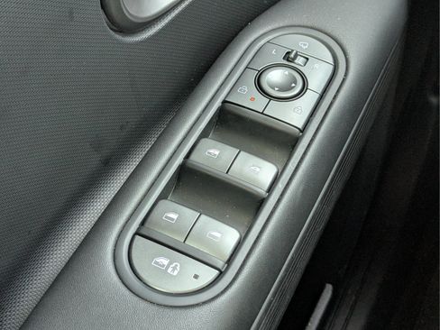 Used 2025 Hyundai Ioniq 5 SEL RWD image 26