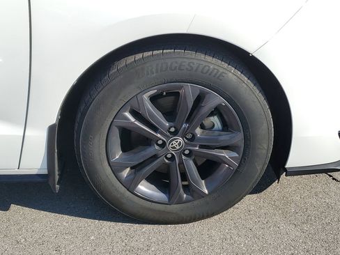 Certified 2024 Toyota Sienna XSE w/ XSE Plus Package image 6