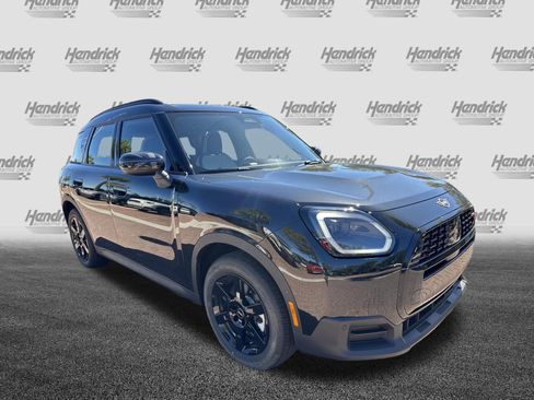 New 2026 MINI Cooper Countryman S image 2