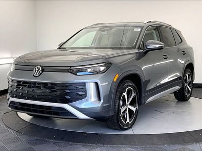 New 2026 Volkswagen Tiguan SE