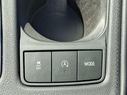 Used 2019 Cadillac XT4 Premium Luxury w/ Cold Weather Package AWD/4WD image 24