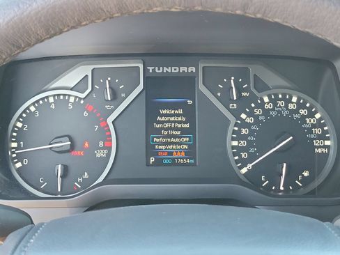 Used 2025 Toyota Tundra SR5 w/ SR5 Premium Package AWD/4WD image 31
