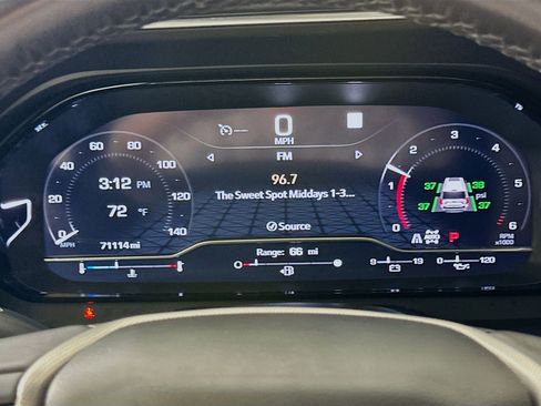 Used 2022 GMC Yukon Denali image 13