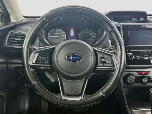 Used 2019 Subaru Crosstrek 2.0i Premium w/ Eyesight System AWD/4WD image 18