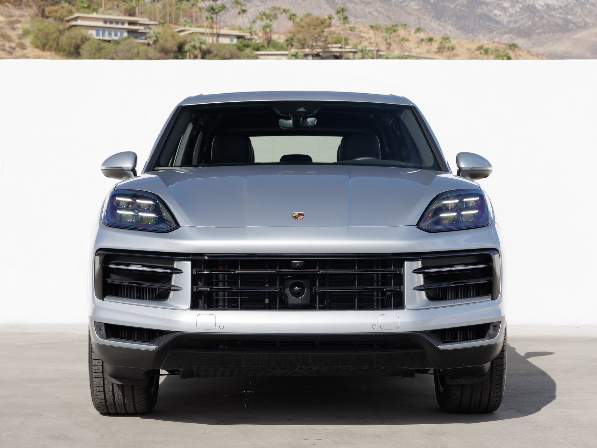 Certified 2025 Porsche Cayenne AWD/4WD image 10