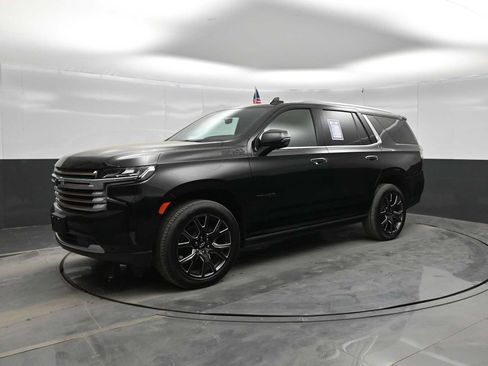 Used 2023 Chevrolet Tahoe High Country AWD/4WD image 4