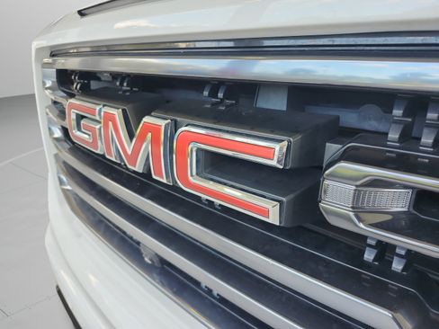 Used 2021 GMC Sierra 1500 AT4 w/ AT4 Value Package AWD/4WD image 31