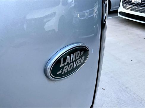 Used 2023 Land Rover Range Rover SE AWD/4WD image 10