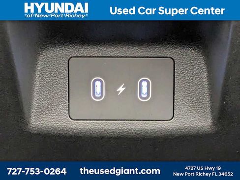 Used 2025 Hyundai Tucson SE FWD image 15