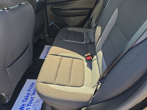 Used 2023 Chevrolet TrailBlazer LT w/ Convenience Package AWD/4WD image 13