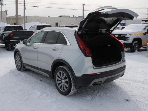 Used 2020 Cadillac XT4 Premium Luxury w/ Cold Weather Package image 7