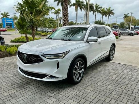 Certified 2024 Acura MDX FWD w/ Technology Package image 3