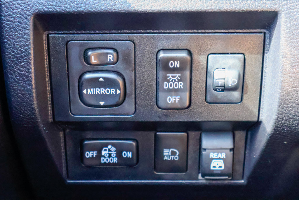 Used 2020 Toyota Tundra SR5 w/ TRD Off-Road Plus Package RWD image 19