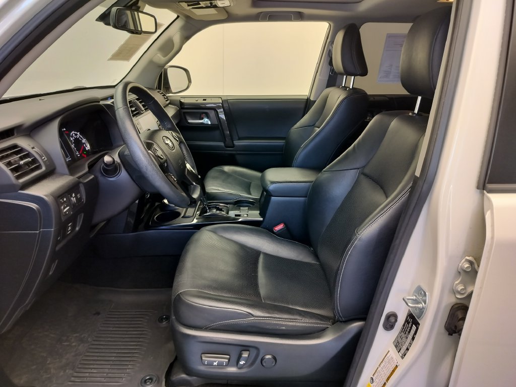Used 2020 Toyota 4Runner Nightshade AWD/4WD image 6