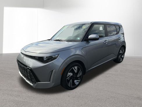 Certified 2025 Kia Soul GT-Line FWD image 7