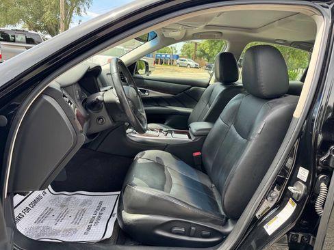 Used 2015 INFINITI Q70 3.7 AWD/4WD image 10