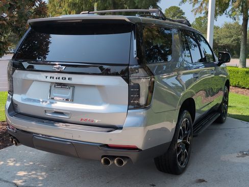 Used 2025 Chevrolet Tahoe RST w/ Comfort Package AWD/4WD image 9
