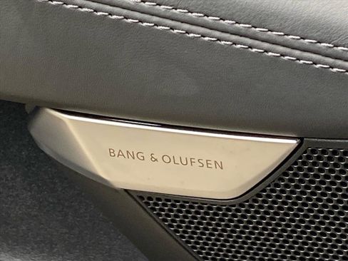 Used 2023 Audi e-tron GT Premium Plus image 20