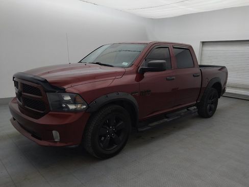 Used 2017 RAM 1500 Express w/ Express Value Package image 2