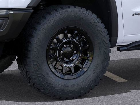 New 2026 GMC Sierra 1500 AT4X image 9