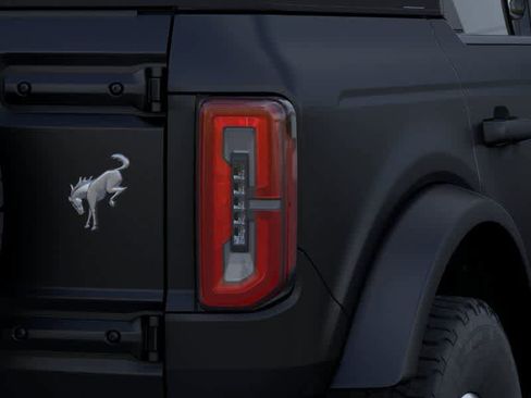 New 2025 Ford Bronco Outer Banks w/ Matte Film Protection Package AWD/4WD image 23