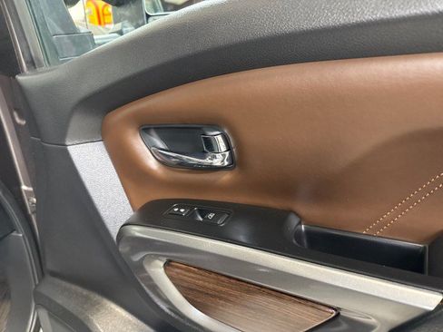 Used 2018 Nissan Titan Platinum Reserve w/ Platinum Utility Package image 59