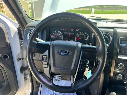 Used 2014 Ford F150 FX4 w/ Equipment Group 402A Luxury AWD/4WD image 16