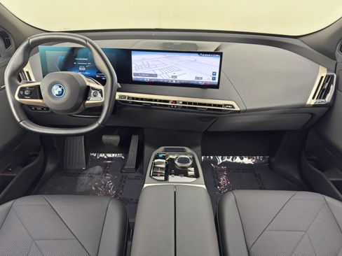 Used 2024 BMW iX xDrive50 w/ Sport Package image 12
