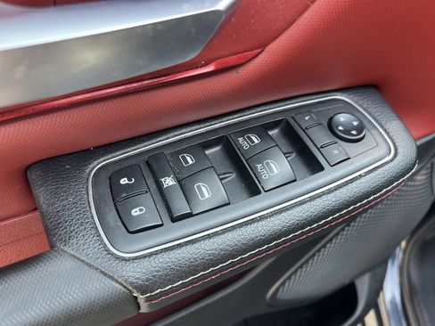 Used 2019 RAM 1500 Rebel w/ Rebel Level 2 Equipment Group AWD/4WD image 15