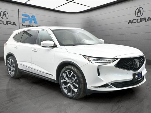 Used 2023 Acura MDX SH-AWD w/ Technology Package image 29