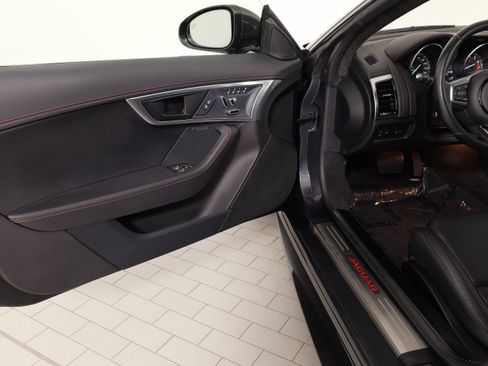 Used 2020 Jaguar F-TYPE Checkered Flag RWD image 25