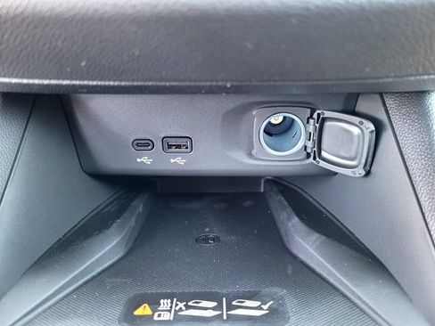 New 2026 Buick Envista Sport Touring w/ Convenience I Package FWD image 19