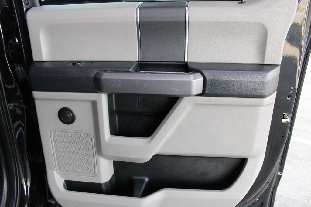 Used 2019 Ford F250 XLT w/ FX4 Off-Road Package AWD/4WD image 16